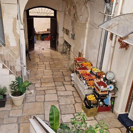 Corte Barone Bari Bagian luar foto