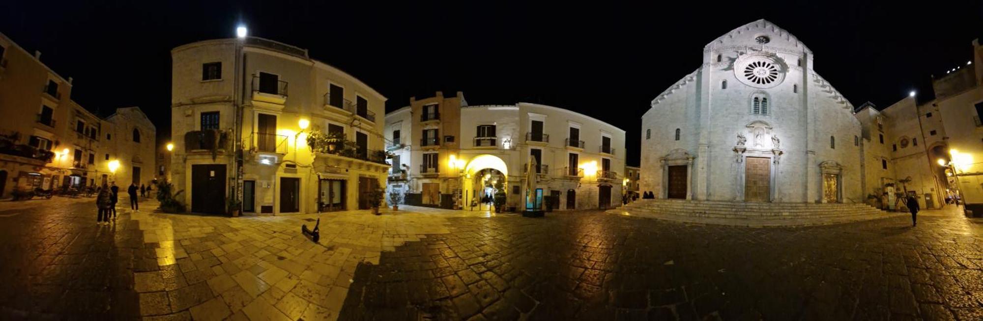 Corte Barone Bari Bagian luar foto